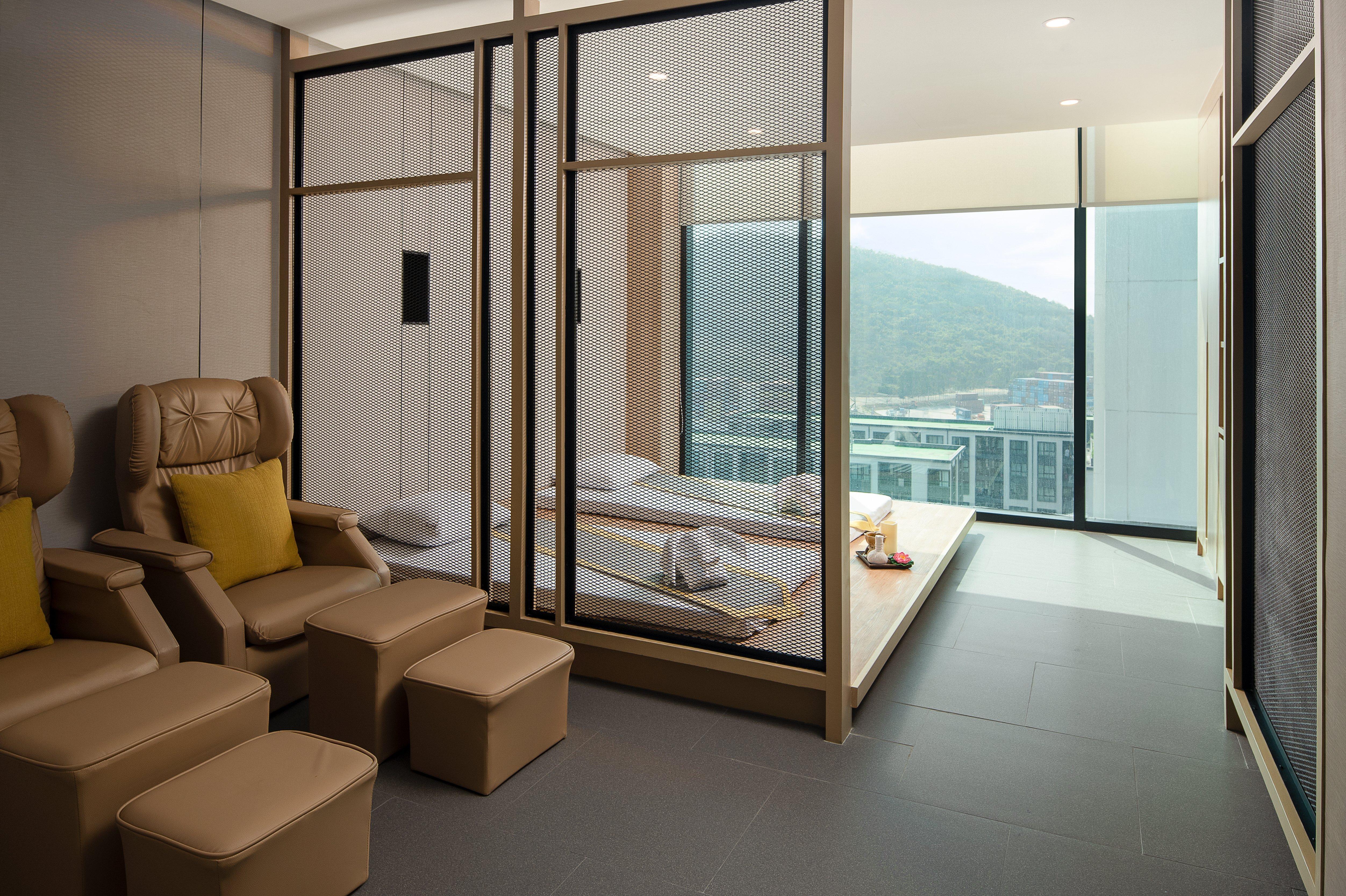 Holiday Inn & Suites Siracha Laemchabang By Ihg Si Racha Exterior photo